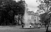 Stadsparken från öster med teatern i bakgrunden år 1931.