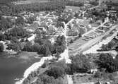 Vy över centrum i Urshult med Smedjevägen och Stationsvägen.