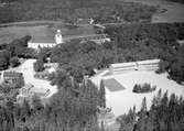 Urshults kyrka och skola