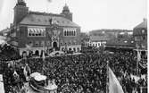 Stora torget med rådhuset. Svenska veckan år 1927.