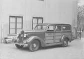 Amerikansk bil på Västmanlands Läns Tidnings gård, Västerås.