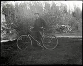 Finnström med cykel