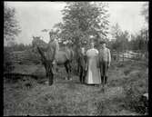 Oskar och Selma Andersson med barnen Axel och Gunhild