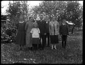 Karl August och Johanna Charlotta Andersson med familj