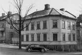 Korsningen Kungsgatan - Yxhammarsgatan med kvarteret Fjolner på 1950-talet.