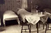 Interiör från Vita Bandets sommarhem år 1909.