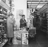 Provsmakning av Eterna frukost hos Åkes hälsokost i Jönköping.