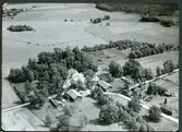 Flygfoto över Munga gård, Romfartuna.
