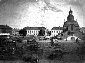 NYA STADENS TORG EN MARKNADSDAG.


Tillv.tid: 1895-1906
Övriga nr: