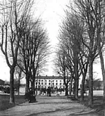 VY FRÅN KYRKPARKEN MOT RESIDENSET.


Tillv.tid: 1895-1906
Övriga nr: 189
Repro nr: 
Registrator: LH

RealNr: 367     Motiv_spec: PARK
RealNr: 361     Motiv_spec: STADSBEBYGGELSE

Proviens
Kod: 10
Yrke: FOTOGRAFNamn: VICTORIN CARL
Land: 
Län: 16
Kommun: 
Stad: JÄRPÅS
By: 
Gård: 
Fastighet: 
Adress: 


Proviens
Kod: 21
Yrke: Namn: 
Land: 
Län: 15
Kommun: 
Stad: VÄNERSBORG
By: 
Gård: 
Fastighet: 
Adress: