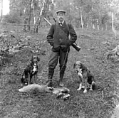 JÄGARE


Tillv.tid: 1907
Övriga nr: 197
Repro nr: 
Registrator: LH

RealNr: 224 4     Motiv_spec: JAKTHUND
RealNr: 224 6     Motiv_spec: GRÄVLINGJAKT
RealNr: 224 3     Motiv_spec: HAGELGEVÄR
RealNr: 224 1     Motiv_spec: JÄGARE

Proviens
Kod: 10
Yrke: FOTOGRAFNamn: VICTORIN CARL
Land: 
Län: 16
Kommun: 
Stad: JÄRPÅS
By: 
Gård: 
Fastighet: 
Adress: 


Proviens
Kod: 21
Yrke: Namn: 
Land: 
Län: 15
Kommun: 
Stad: SKALLSJÖ
By: 
Gård: NÄÄS
Fastighet: 
Adress: