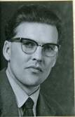 *Tore Lennart Johansson (f. 16/12 1924, Göteborg, Gamlestad) Anställd på SOAB i Mölndalfrån  år 1945. Lab. Nr 1 under Augustsson.