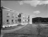 EXT. OCH INT. ÖNSKÖLDSVIK