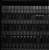 FASADBILD AV ARK. THAMS HUS VID KLARABERGET