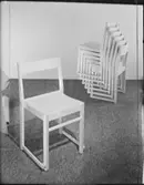 STOLAR, FÖRVARINGSMÖBLER, SÄNGAR, BORD OCH BETALJER