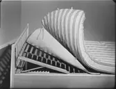 STOLAR, FÖRVARINGSMÖBLER, SÄNGAR, BORD OCH BETALJER