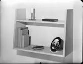 STOLAR, FÖRVARINGSMÖBLER, SÄNGAR, BORD OCH BETALJER