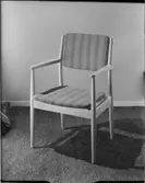 STOLAR, FÖRVARINGSMÖBLER, SÄNGAR, BORD OCH BETALJER