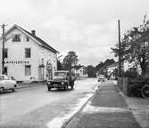 Lerum. Stationssamhället Brobacken västerut