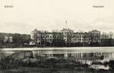 S:t Sigfrids sjukhus (dåv. hospitalet) Växjö, ca 1900. 
Det s.k. Italienska palatset (uppfört 1857) vid Trummen.