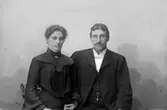 August Andersson; Ingår i porträttsamlingen från Knut Wallins ateljé.