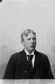 Hans Hägglund; Ingår i porträttsamlingen från Knut Wallins ateljé.
