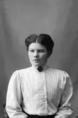 Agnes Lindbeck; Ingår i porträttsamlingen från Knut Wallins ateljé.