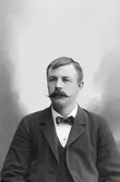 Axel Löfgren; Ingår i porträttsamlingen från Knut Wallins ateljé.