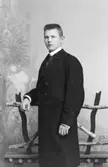 Hans Öberg; Ingår i porträttsamlingen från Knut Wallins ateljé.