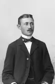 Otto Johansson; Ingår i porträttsamlingen från Knut Wallins ateljé.