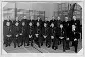 Brandmän medaljerade i samband med invigning av nya brandstationen 1941.