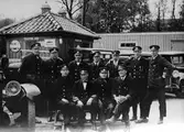 Chaufförer vid Borås Taxi, som var stationerat vid Teaterbron och som var verksamt mellan åren 1921 - 1931.