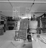 Utställning Tiotusen år. Översikt över de olika delarna som ingår i utställningen, förhistoria, bondesamhället och medeltiden.