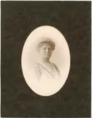 Kabinettsfotografi - Hjalmar Linnanders maka, 1914