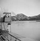 På Donau. På väg till Hainburg an der Donau i Österrike. Tjeckoslovakien-Ungern-Österrike 1935.