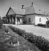 Ett hus i Alsódabas. Orten heter idag bara Dabas. Tjeckoslovakien-Ungern-Österrike 1935.