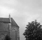 Kyrkan i Ócsa. Tjeckoslovakien-Ungern-Österrike 1935.