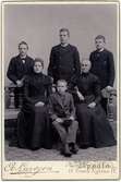 Kabinettsfotografi - familjen Åhlander, Uppsala 1899