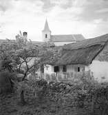 En by i Ungern. Möjligen i närheten av Balatonsjön? Tjeckoslovakien-Ungern-Österrike 1935.