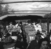 På rundtur med Dahmens Autorundfahrt i Köln. Bussinteriör. Tyskland-Holland-Belgien 1938.