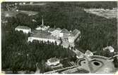 Västerås, Hemdal, kv. Läkaren.
Flygfoto över Gamla Centrallasarettet, invigt 1928.
