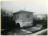 Centrum, Västerås.
Turbinhuset vid Slottsbron, c:a 1920.