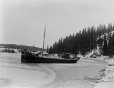 Skutan Tor i Hultomsviken

