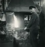 Personalen i arbete. Carl Persson.
Borås Mekaniska Verkstad.