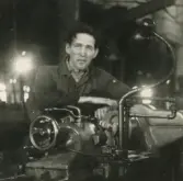 Personalen i arbete. Bertil Josefsson.
Borås Mekaniska Verkstad.