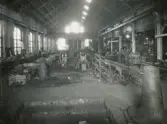 Interiör av monteringshall år 1933. Borås Mekaniska Verkstad.