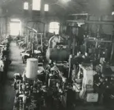 Interiör av monteringshallen den 10 juni 1948.
Borås Mekaniska Verkstad.