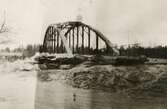 Brobygget över Ätran i Mårdaklev år 1922.
Tillverkad av Borås Mekaniska Verkstad.
