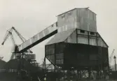 Kross, sortér och lageranläggning för koks. Sannegårdshamnen i Göteborg år 1931-32.
Tillverkad av Borås Mekaniska Verkstad.