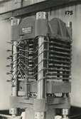 Hydrauliska maskiner. 600 tons bakelitpress.
Tillverkad av Borås Mekaniska Verkstad.